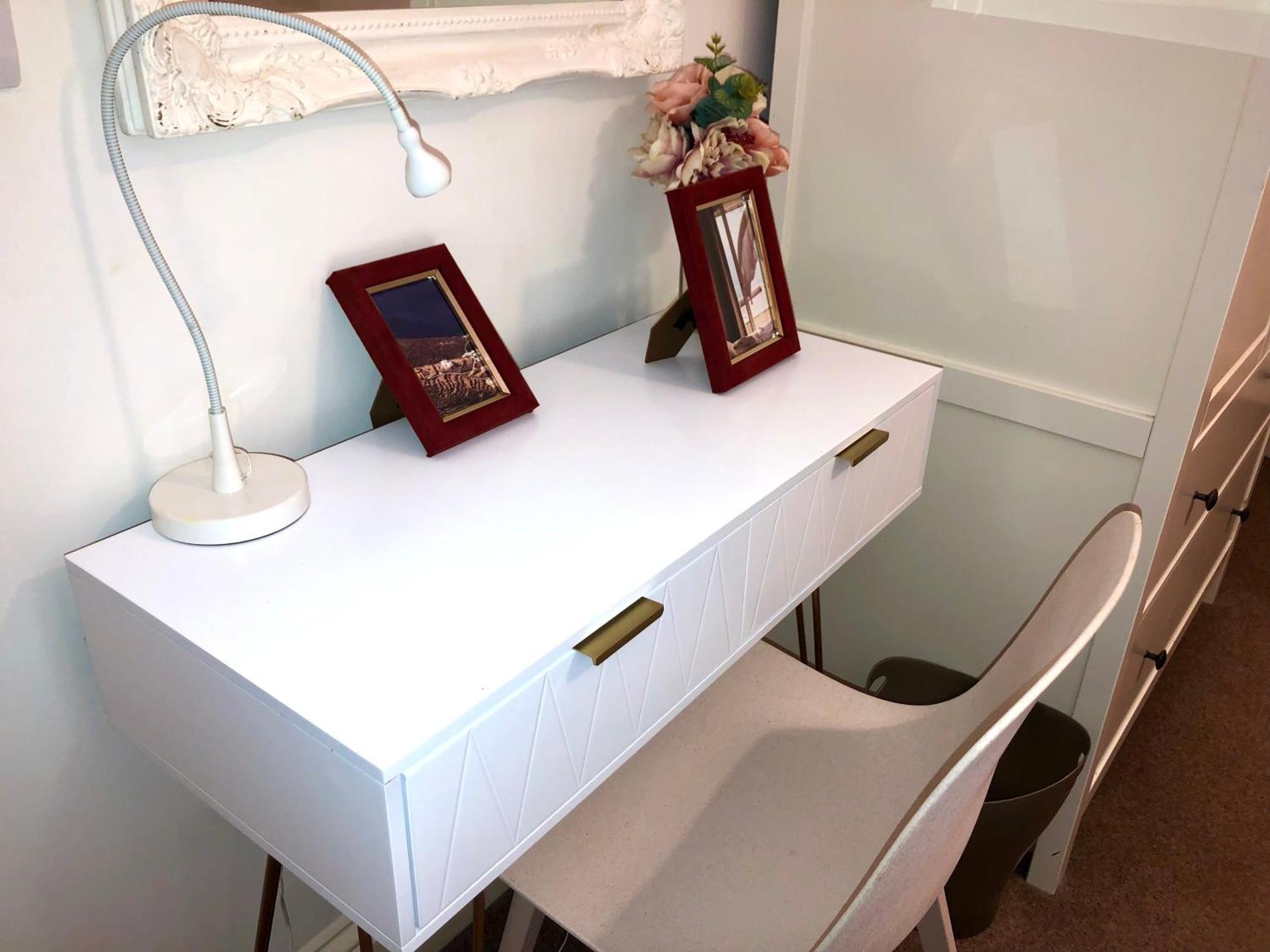 Contemporary Large Apartment In An Ideal Location 바스 외부 사진